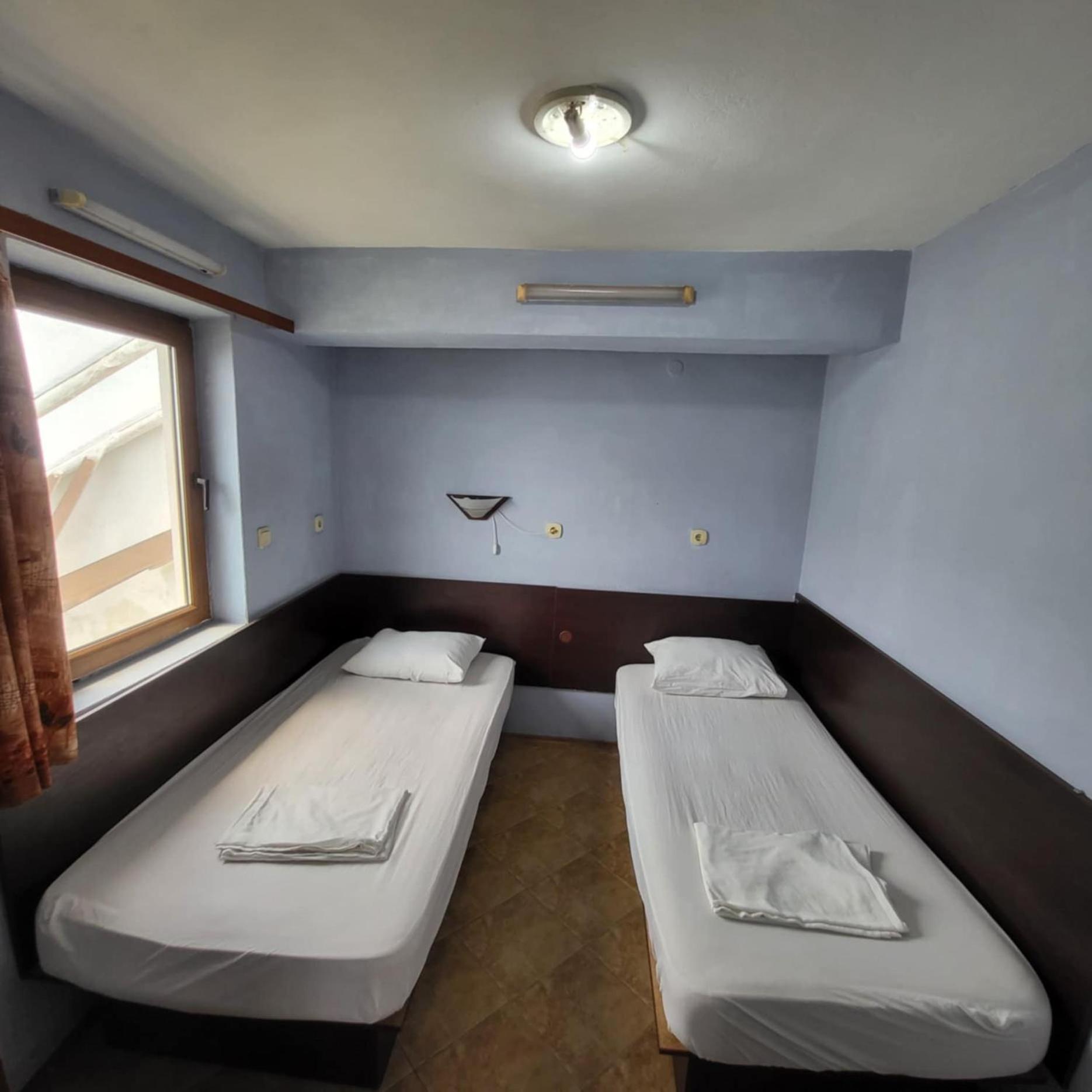 Hostel Varna Botanika Ngoại thất bức ảnh